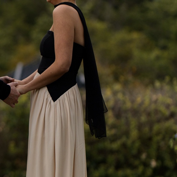 Karis Drop Waist Maxi Dress - Picture 3 of 6